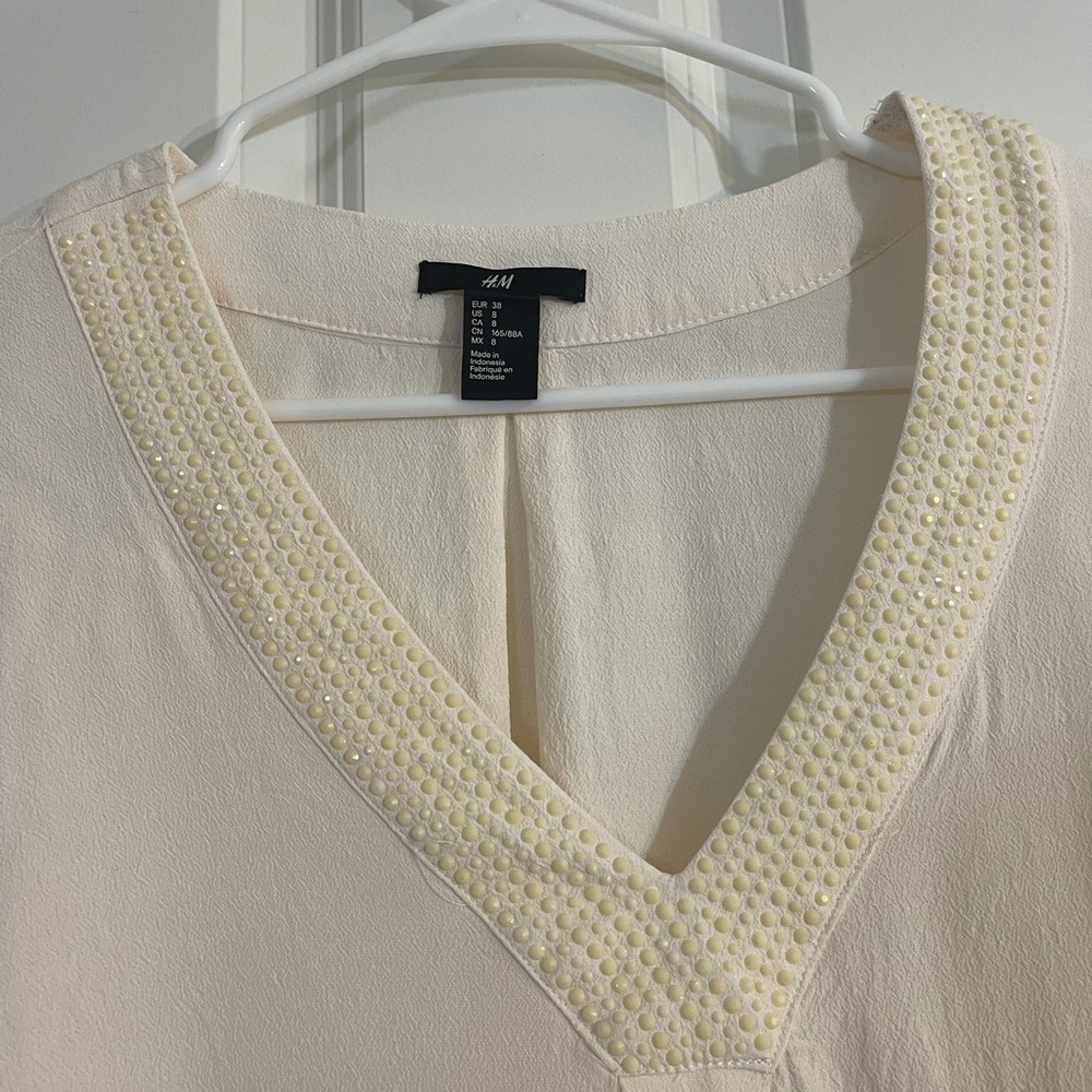 H&M blouse - Picture 2 of 5